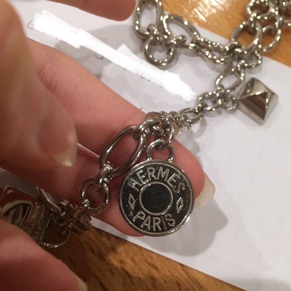 💢SOLD💢Hermès Olga Breloque Belt Necklace Charm - Picture 7 of 8